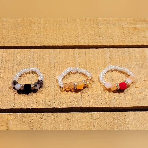 boutique Jewelry - 💟 Stretchy Toe Ring Set